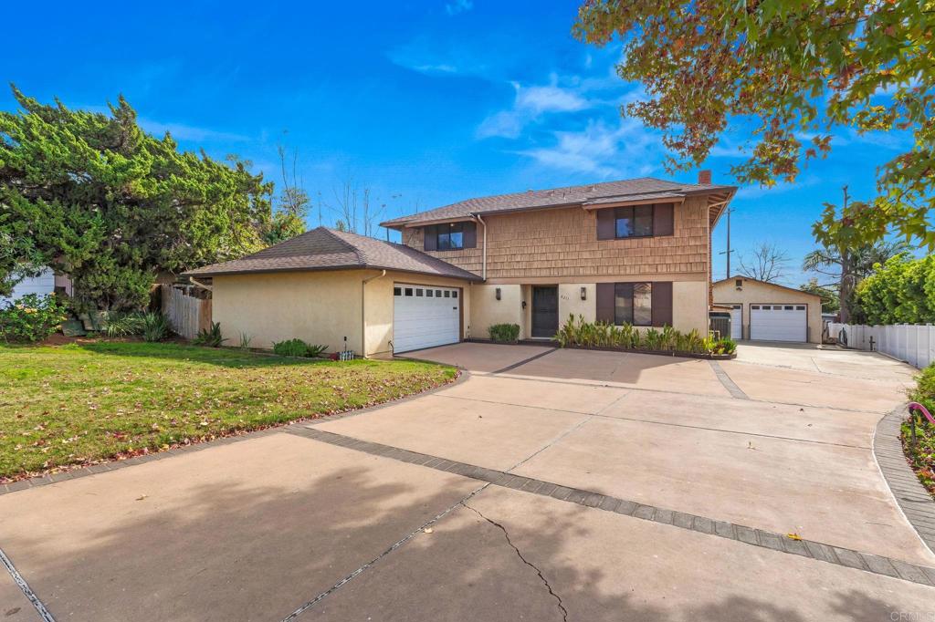 8211 Limon Ln