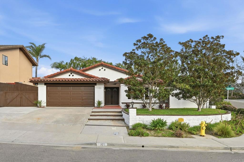 1103 Calle Christopher