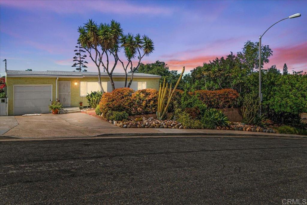 4224 69Th Street