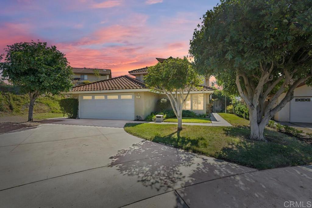 4153 Golden Star Court