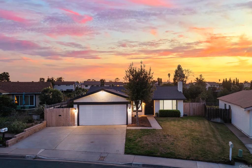 8973 CARLEY CIR