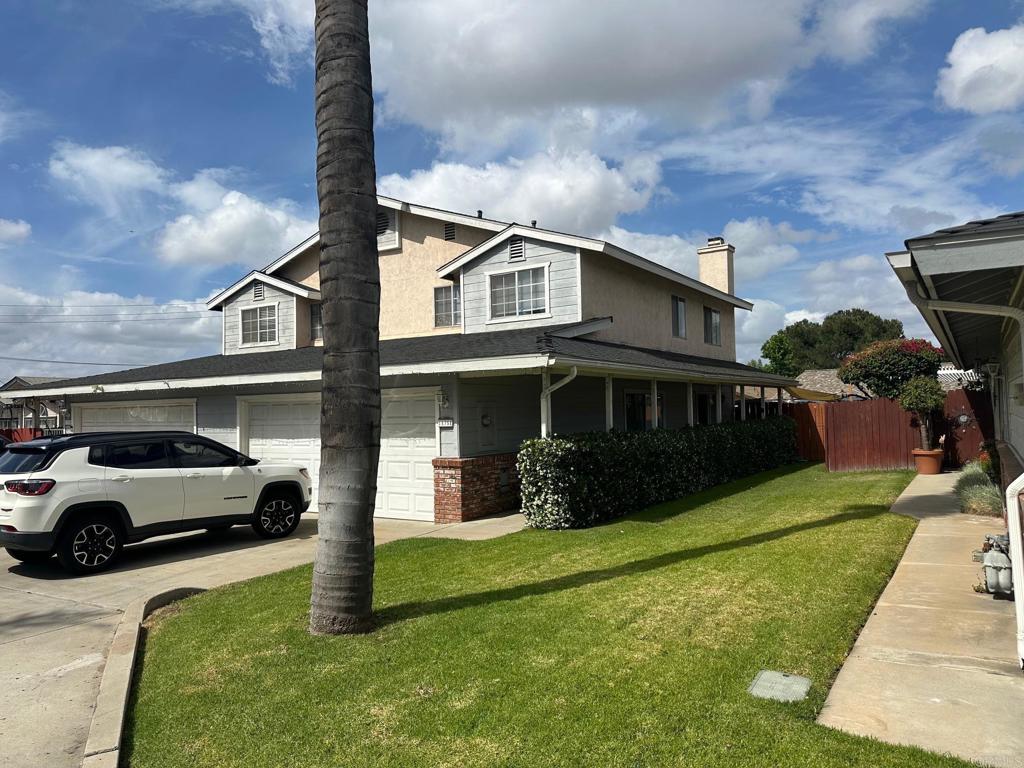 1135 Peach Ave
