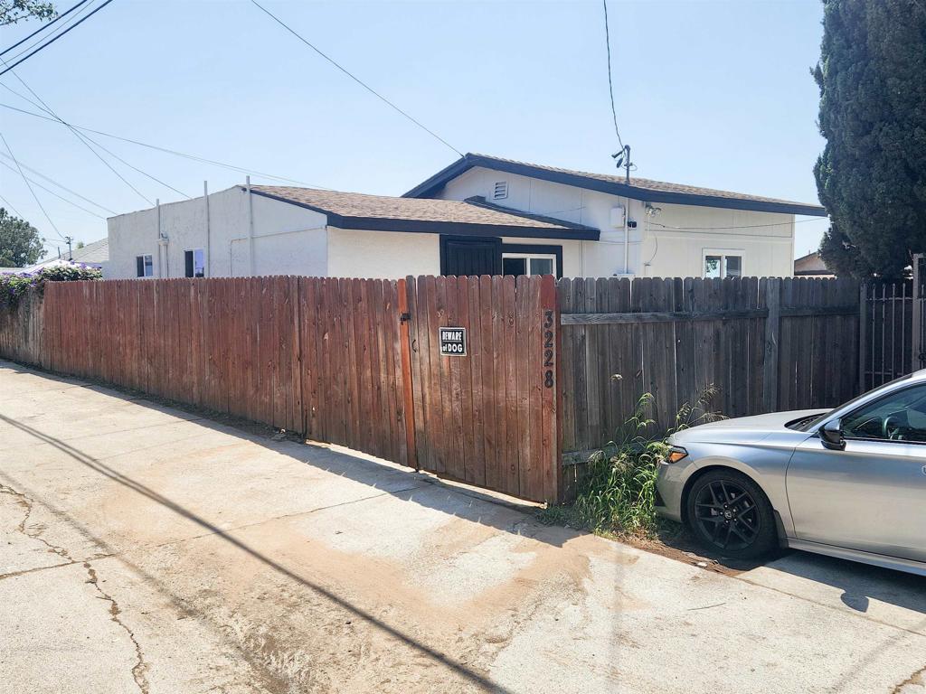 3228 Franklin Avenue