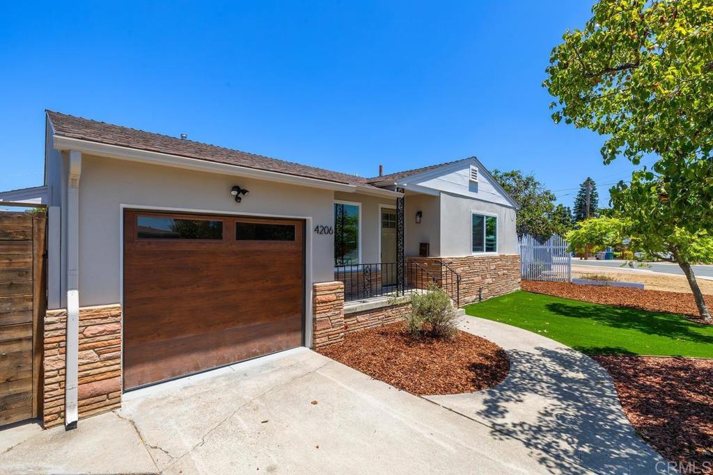 4206 Overlook Drive