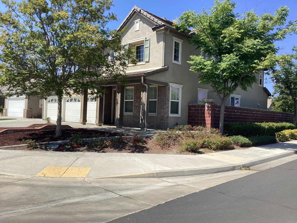 39263 Half Moon Circle