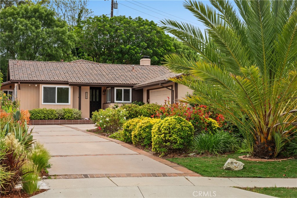 5505 Shoreview Drive