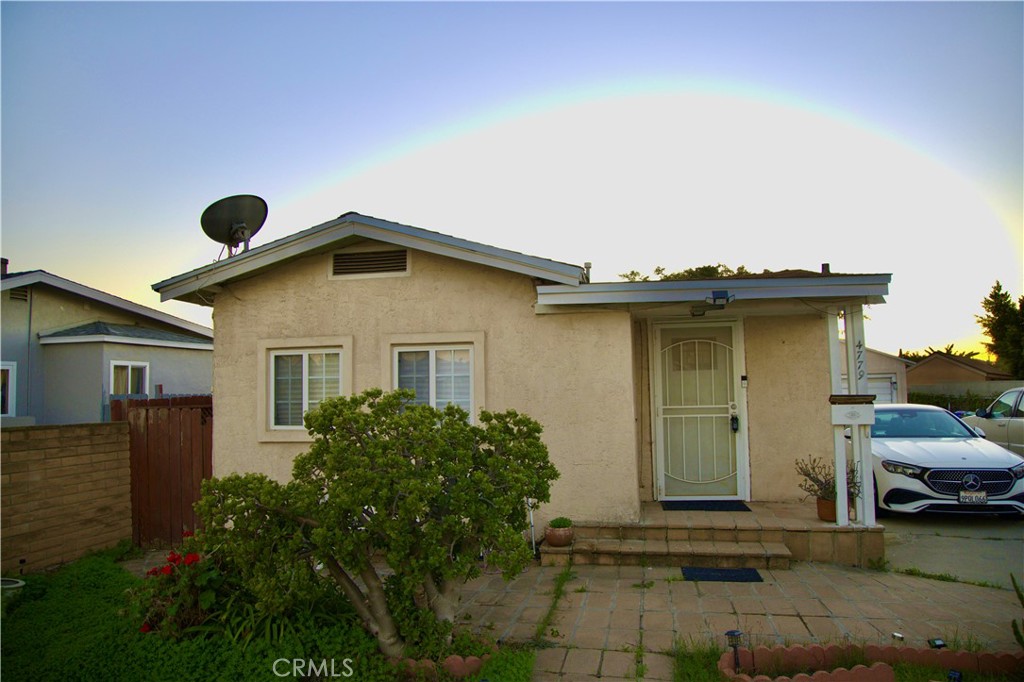 4779 Castle Avenue