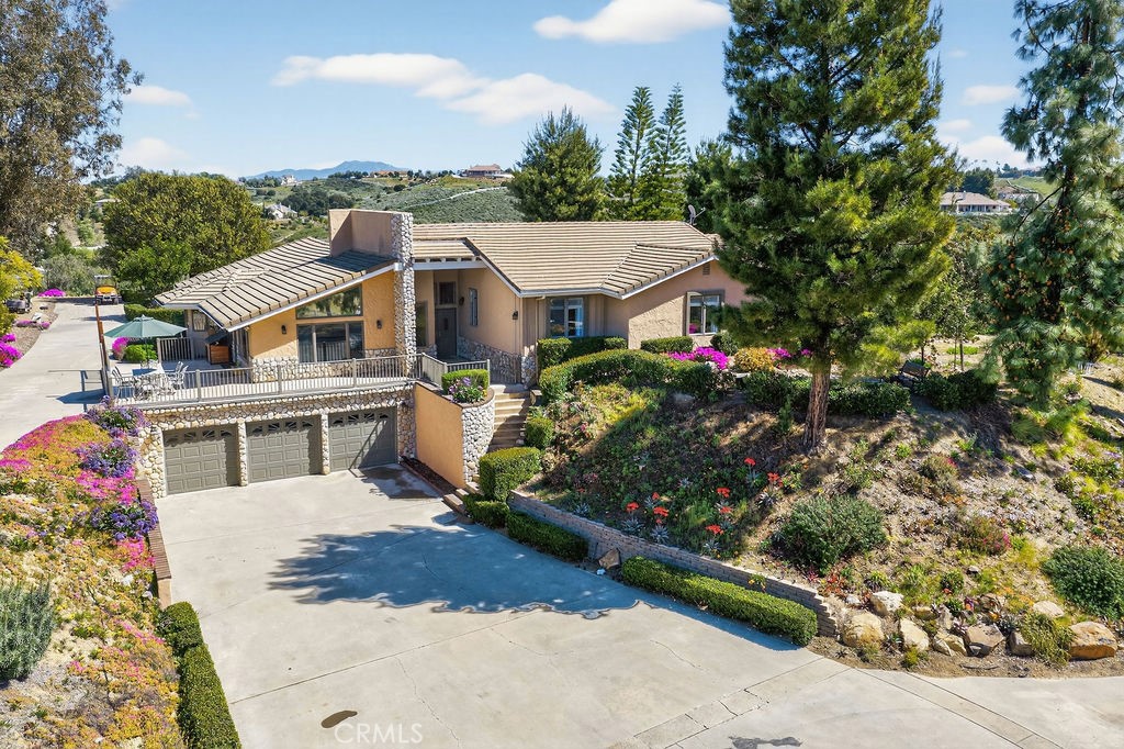 20765 Avenida Castilla