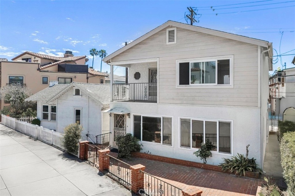 805 Bay