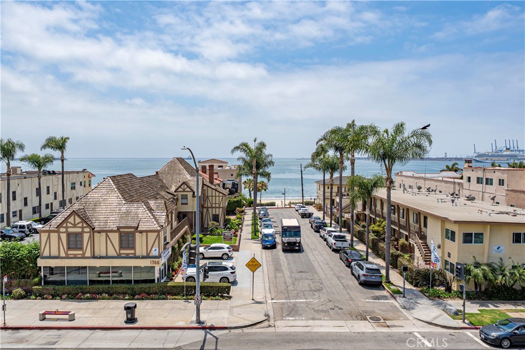 1635 Ocean