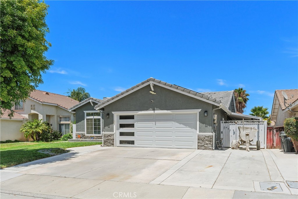 2916 Hampton
