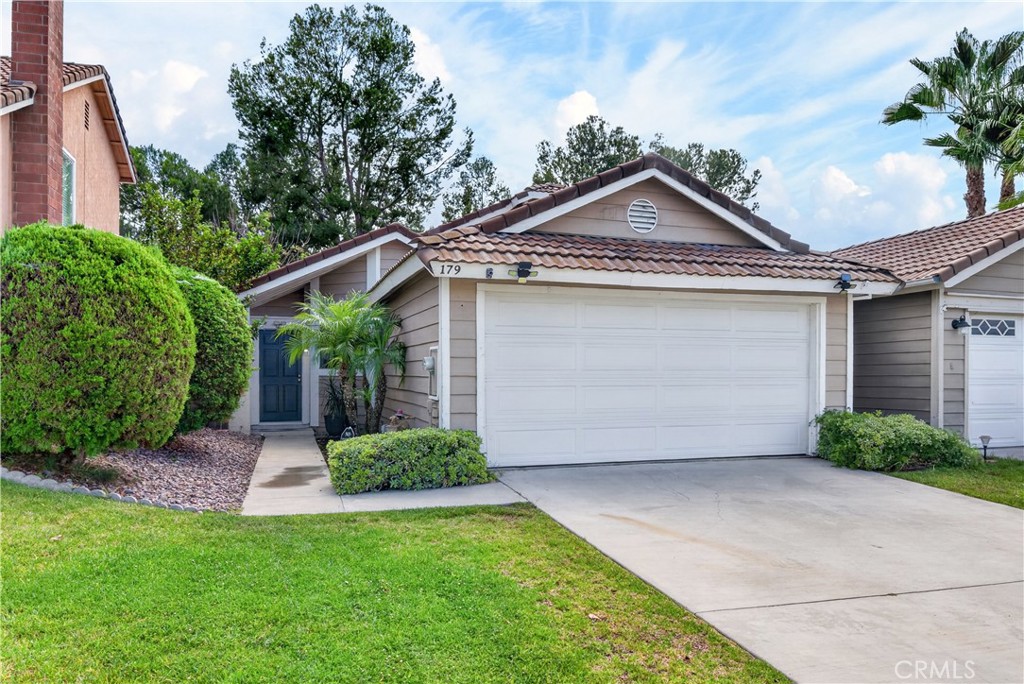 179 Larkwood