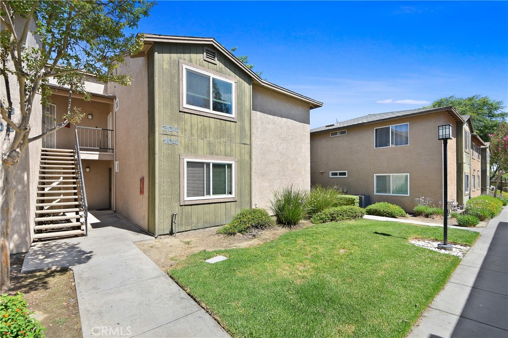 2608 Avenida Del