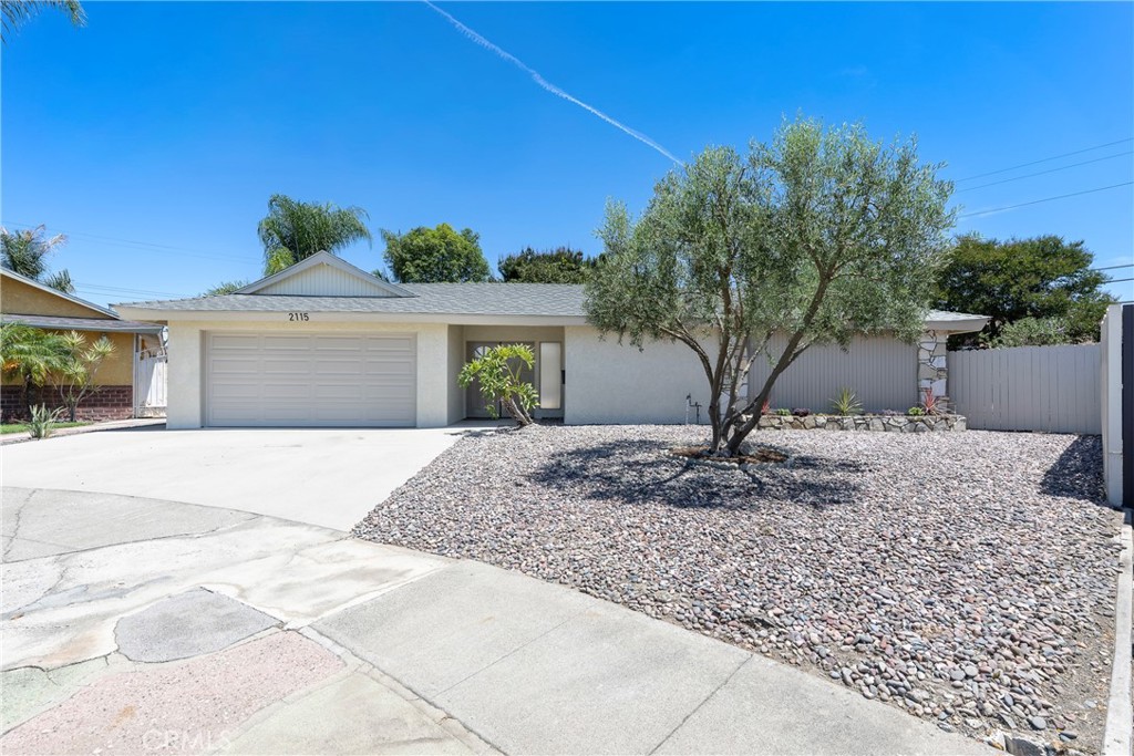 2115 South Redwood Dr