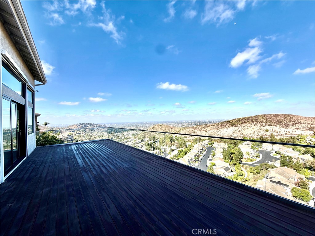 6226 Cliffway Drive
