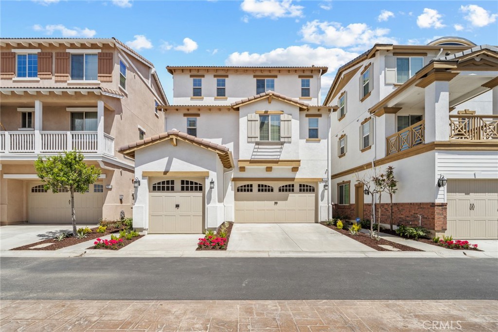 2528 Quiet Sands