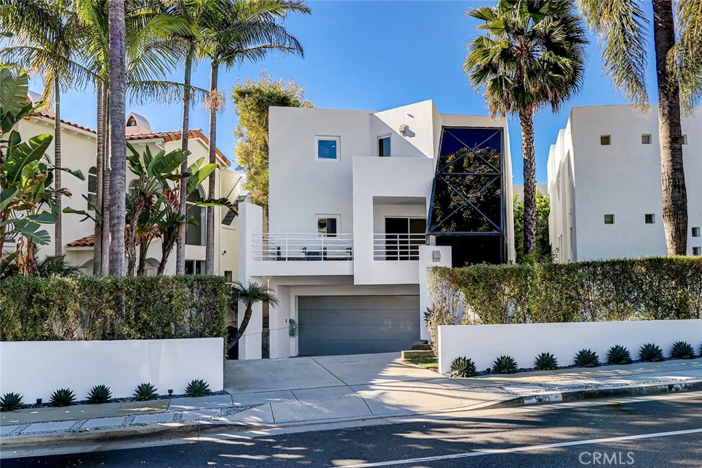 1633 Prospect