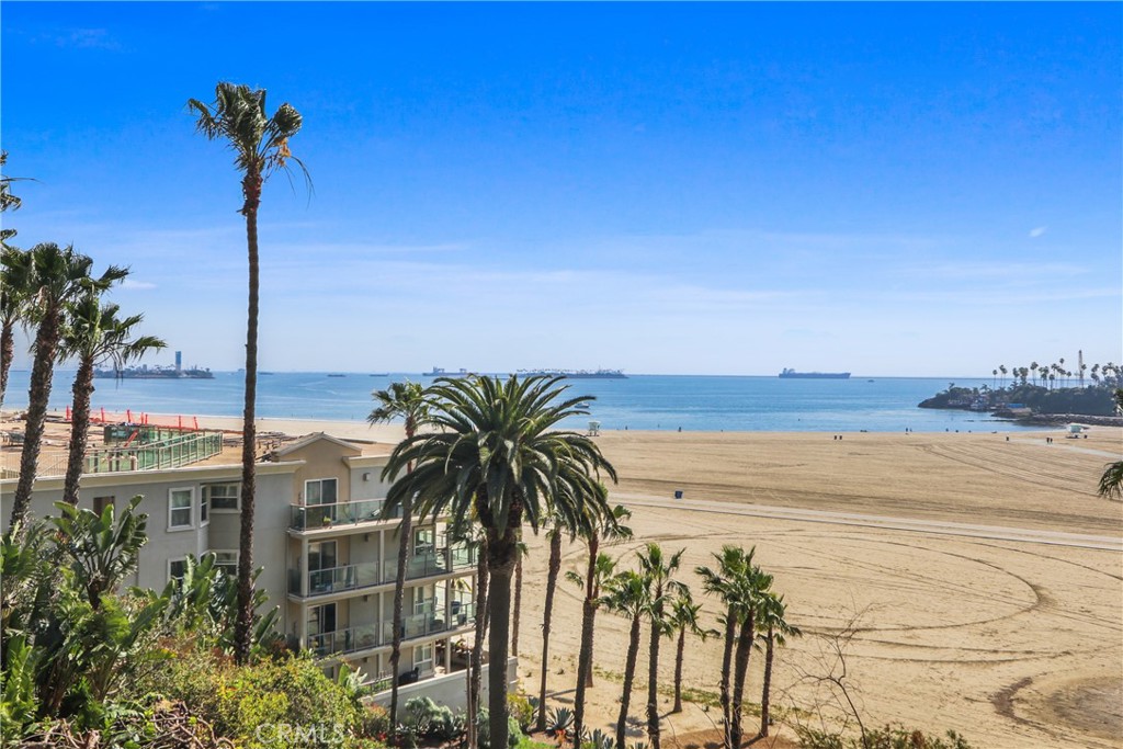 850 OCEAN Boulevard