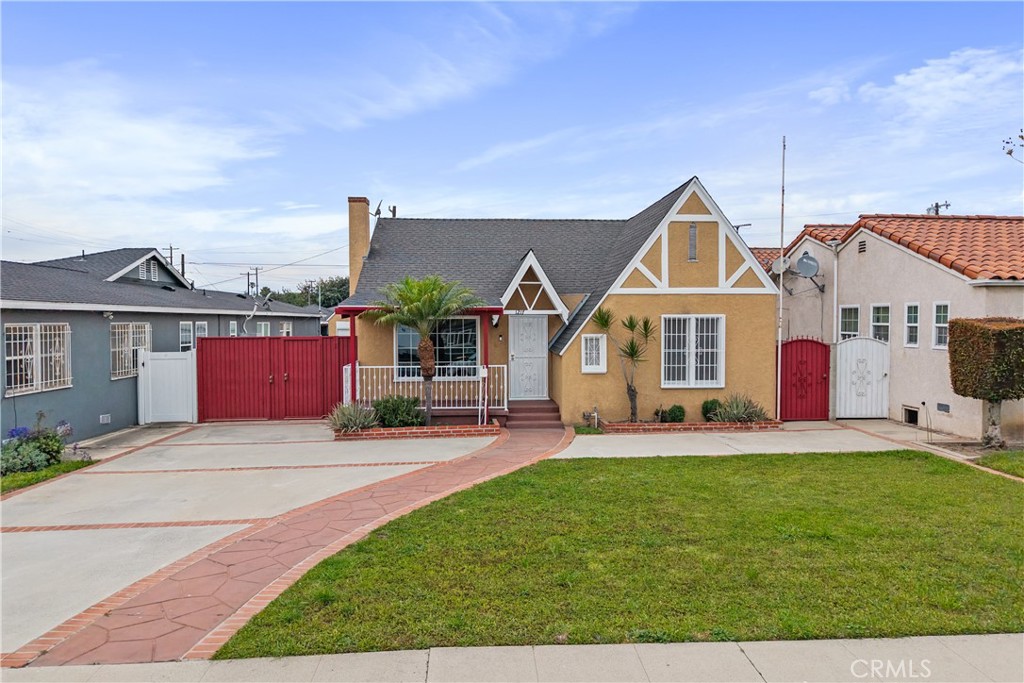 1217 Cary Avenue