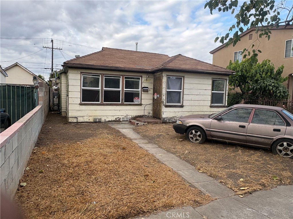 5577 Homeside Avenue