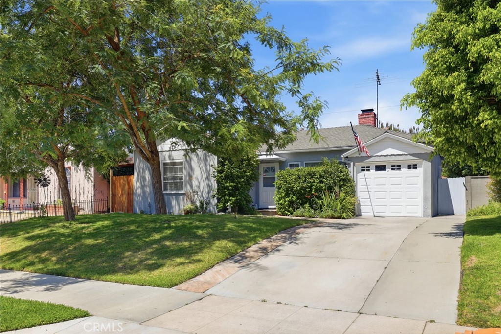 1845 N Evergreen