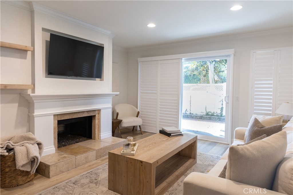 1322 Park Western