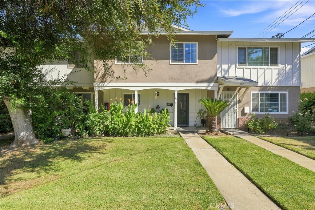 675 Lee Place