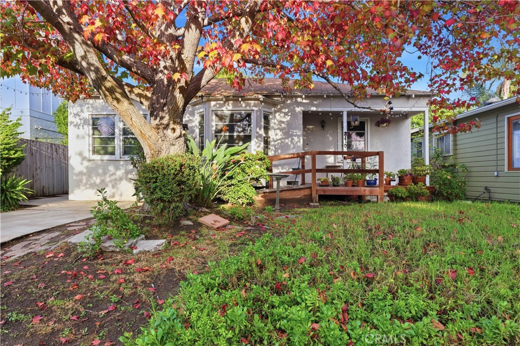 2110 Glencoe