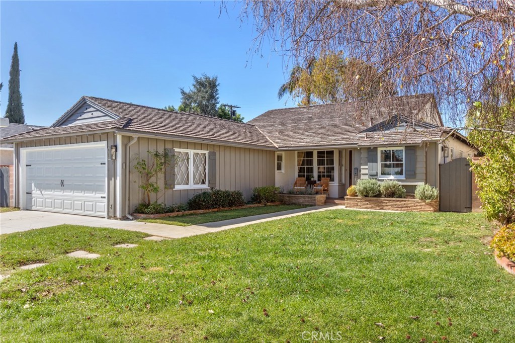 6127 Laurelgrove