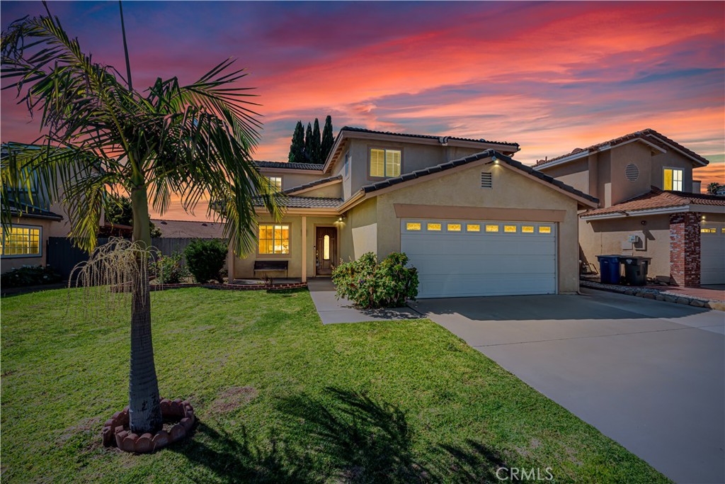 225 Cinnamon Oak Ave