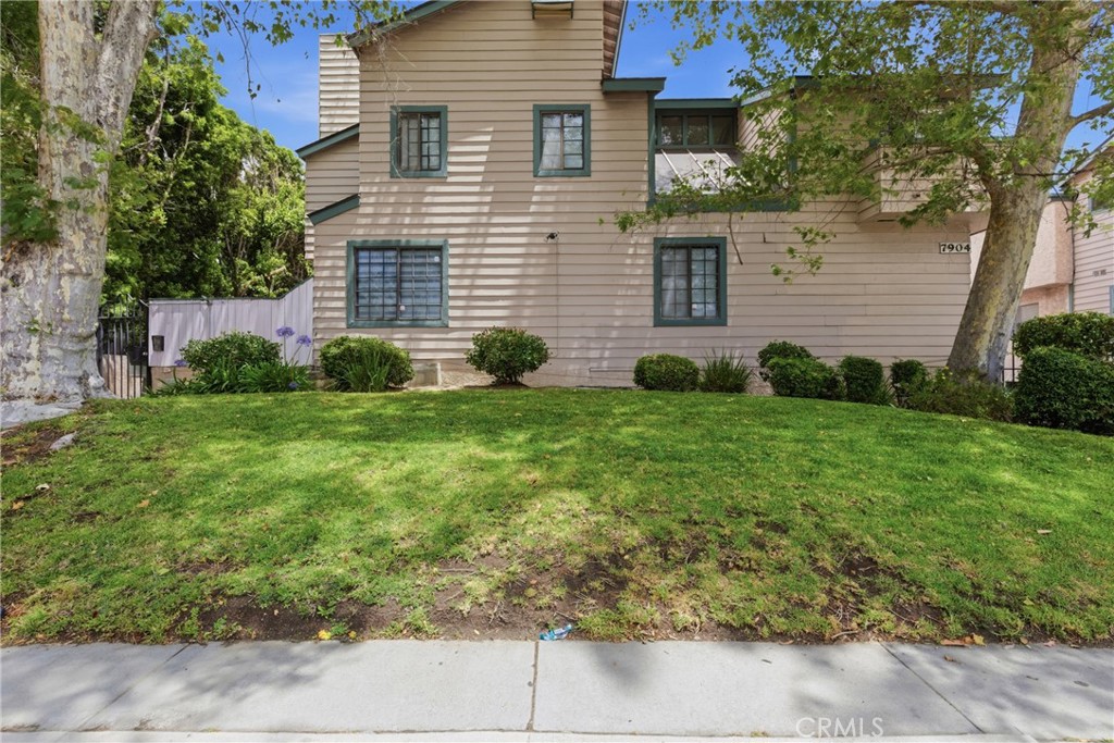 7904 Topanga Canyon Blvd