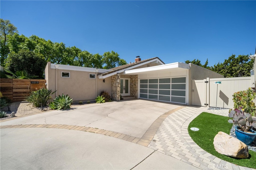 1017 Ashford Court