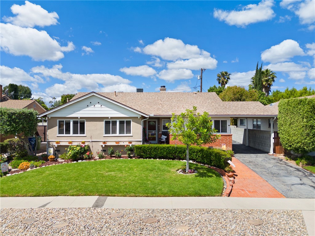 6347 Bovey Avenue