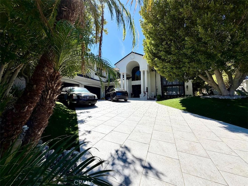 25548 Kingston Court