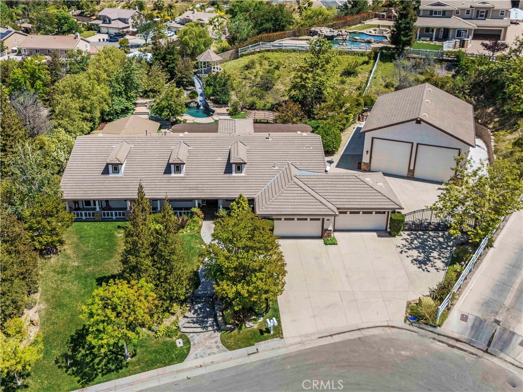 30024 Valley Glen Street