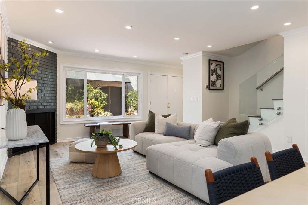 4216 Ethel Ave, Apt 5