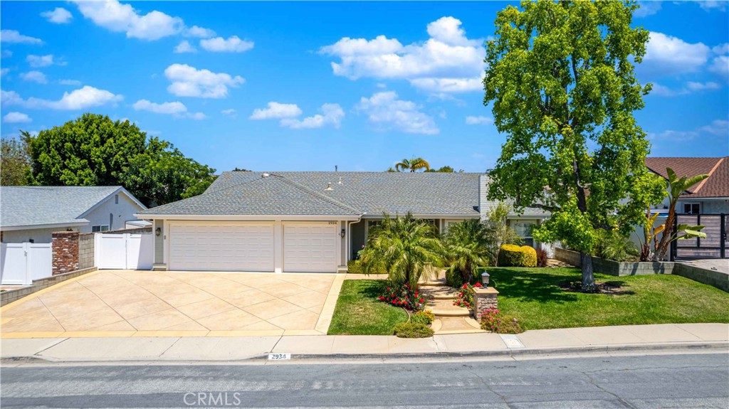 2934 Globe Avenue