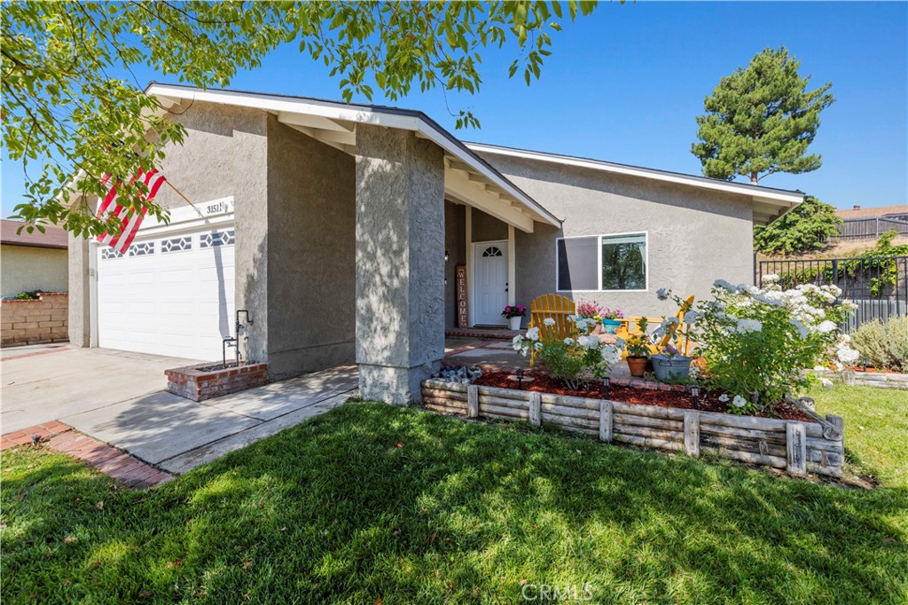 31511 Cherry