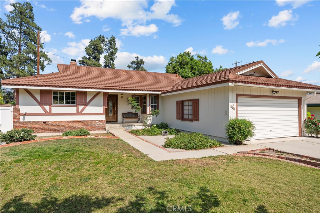 11600 De Celis Pl