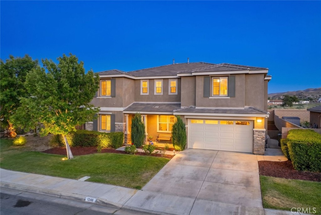 1242 Wellington Drive