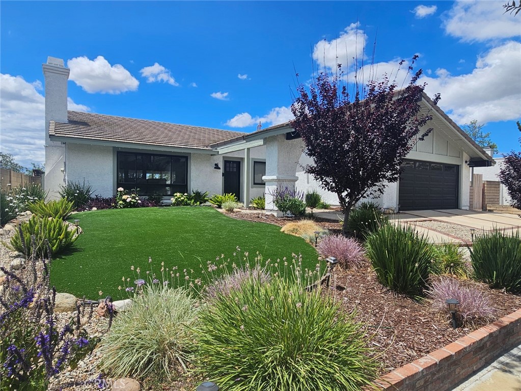 4722 Summit