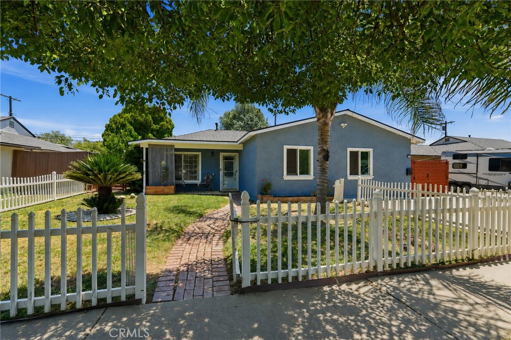 7312 Caldus Avenue