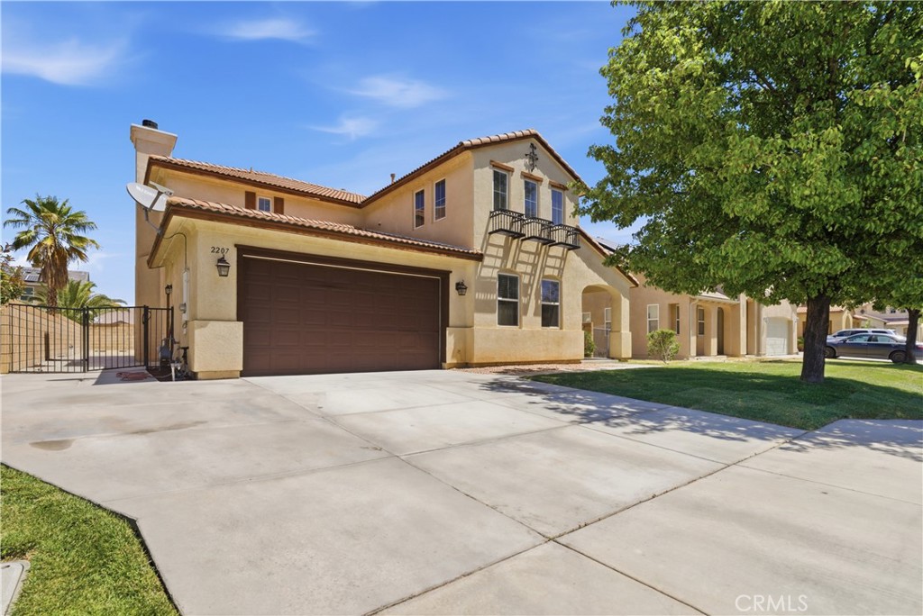 2207 Beechwood