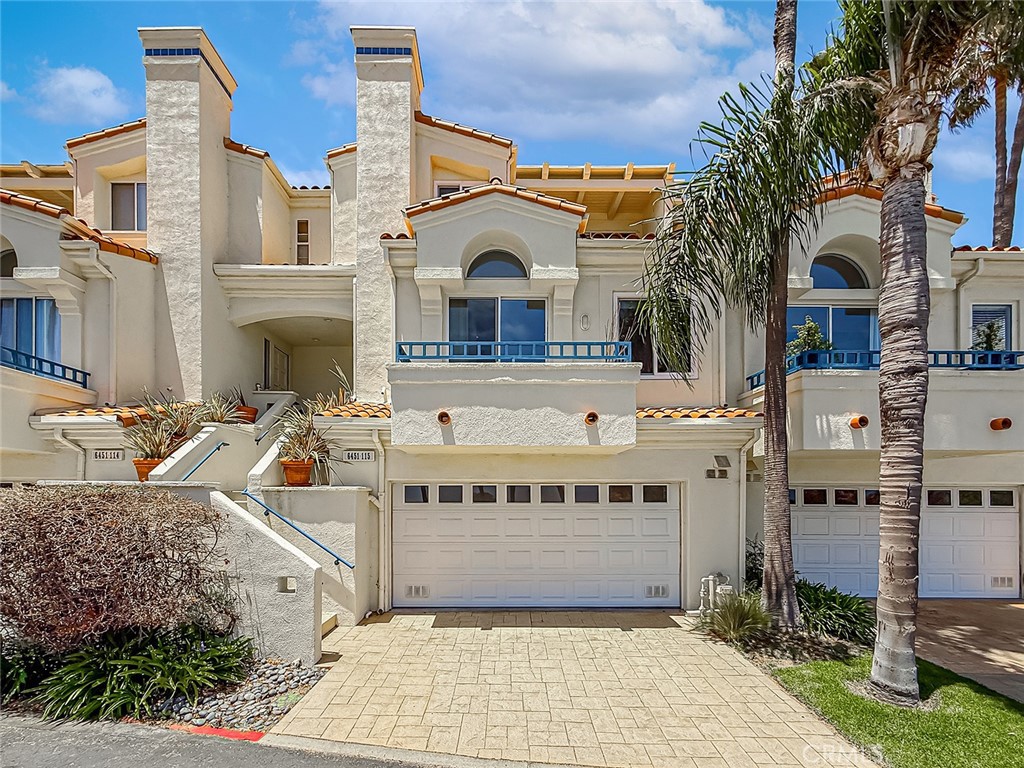 6451 Zuma View