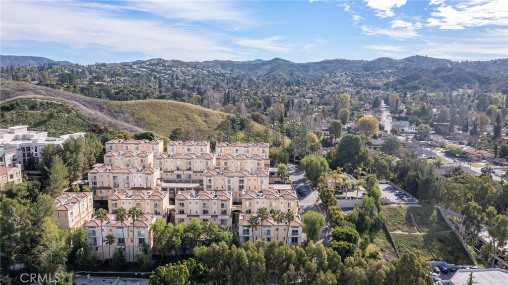 5220 Premiere Hills Circle