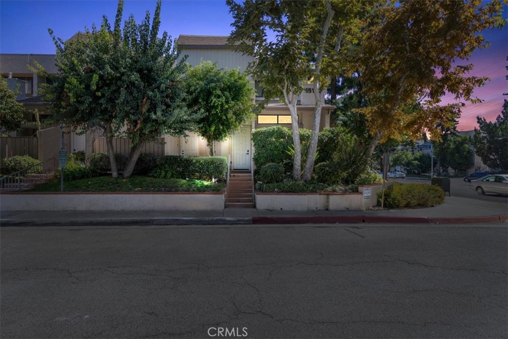 15133 Magnolia