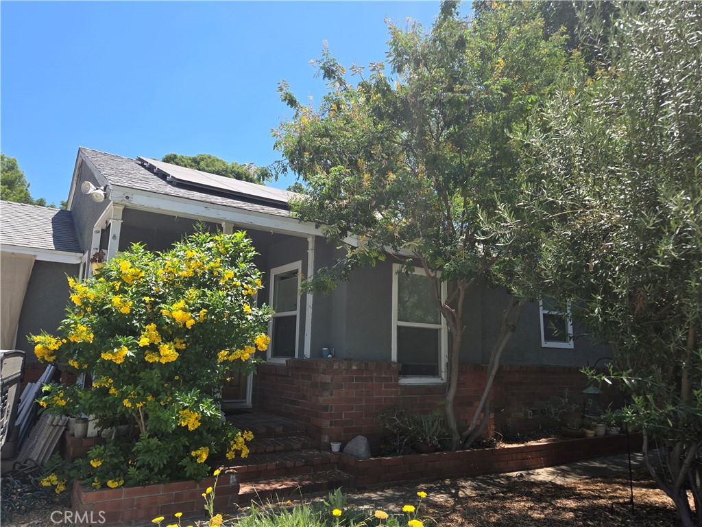 7006 Zelzah Avenue