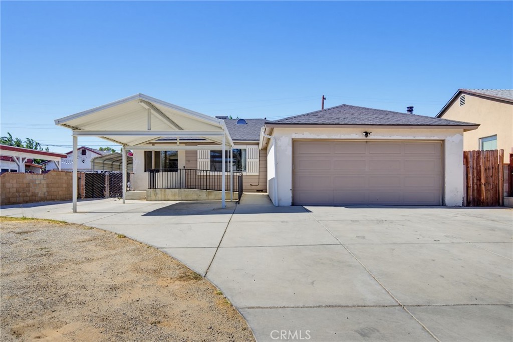 1268 Avenue R2
