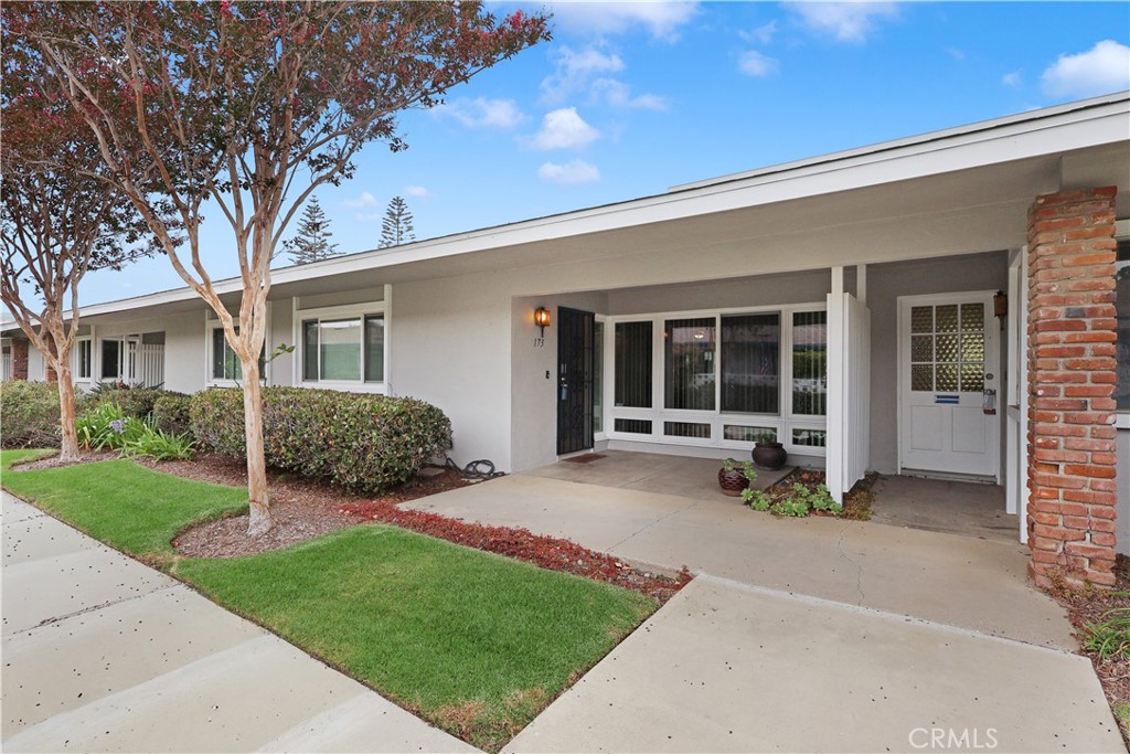 173 Bowling Green