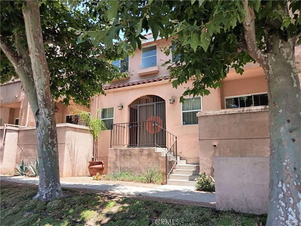 7320 Balboa Boulevard
